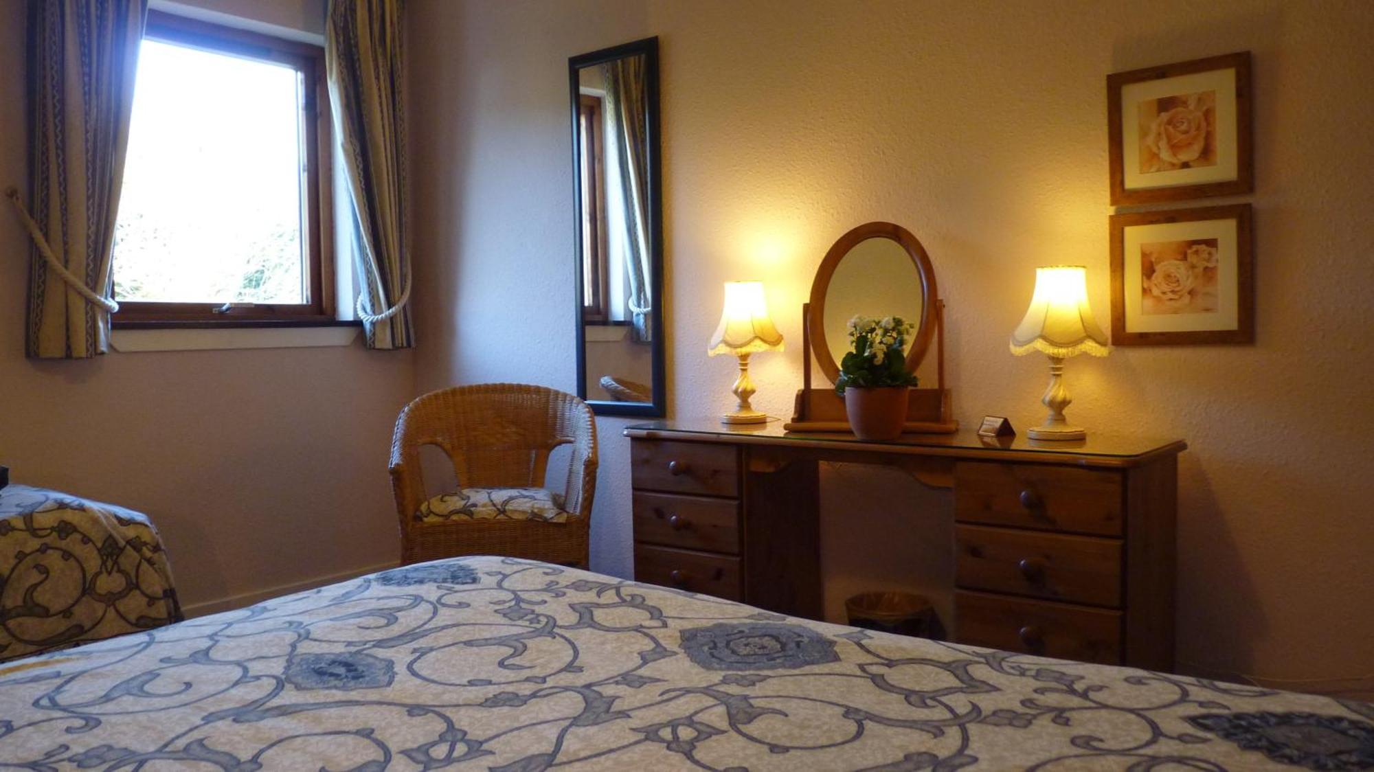 Kinneil Self Catering Lamlash Room photo